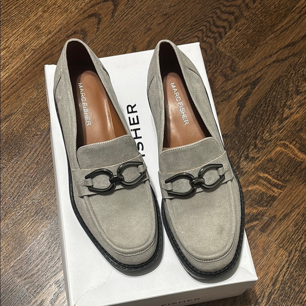 Marc Fisher Delanie Loafer Size 6